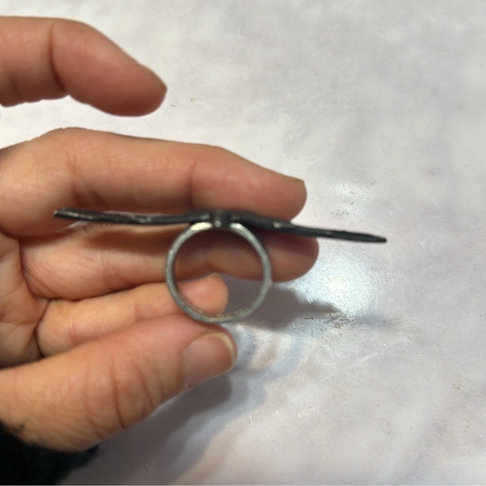 Alchemy Gothic Raven Ring 8 - Picture 6 of 13